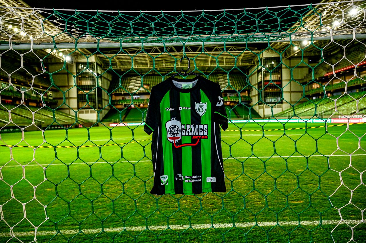 Camisa do América vai 'mudar' durante a partida em campanha para doação de sangue