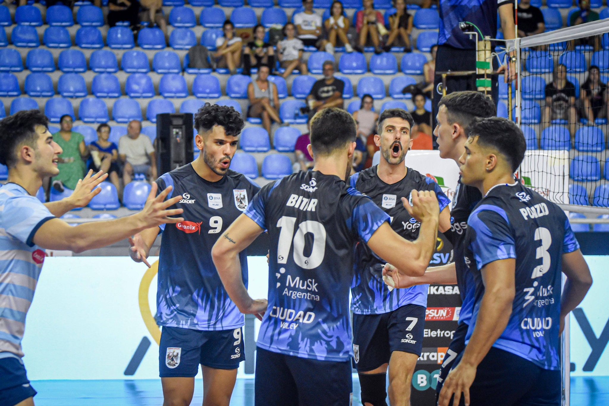 Ciudad Voley vence o Vamos Peerless e avança à semifinal do Sul-Americano