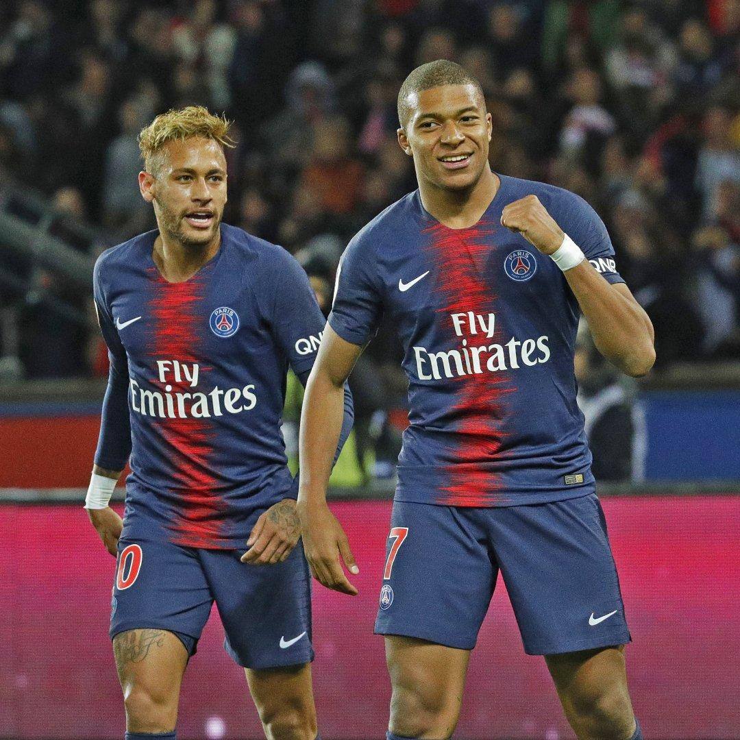 Mbappé e Neymar garantem 12ª vitória e marca histórica para o PSG