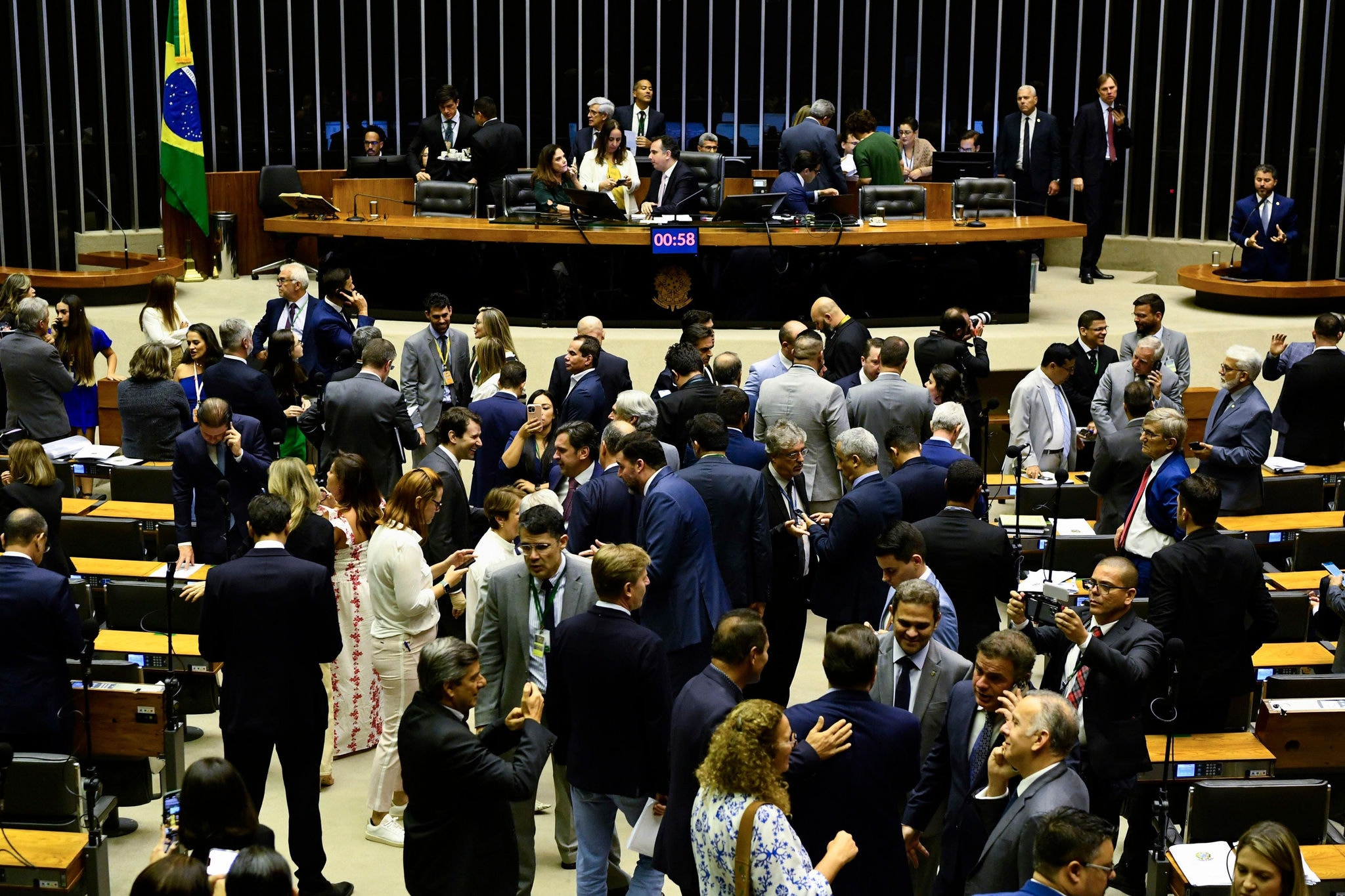 Sessão conjunta do Congresso Nacional, que derrubou o veto à desoneração