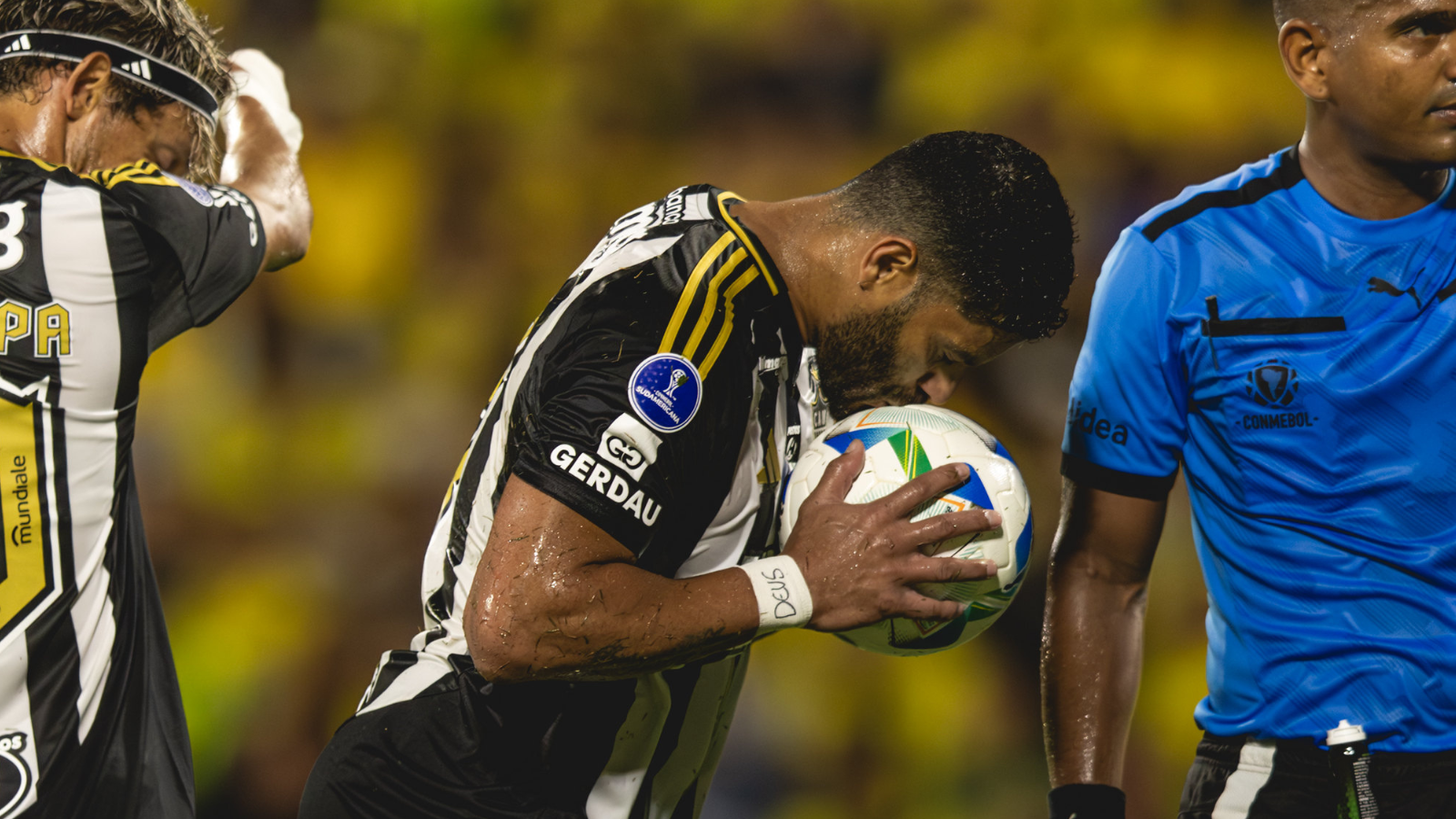 Hulk marcou o gol da vitória no jogo de ida