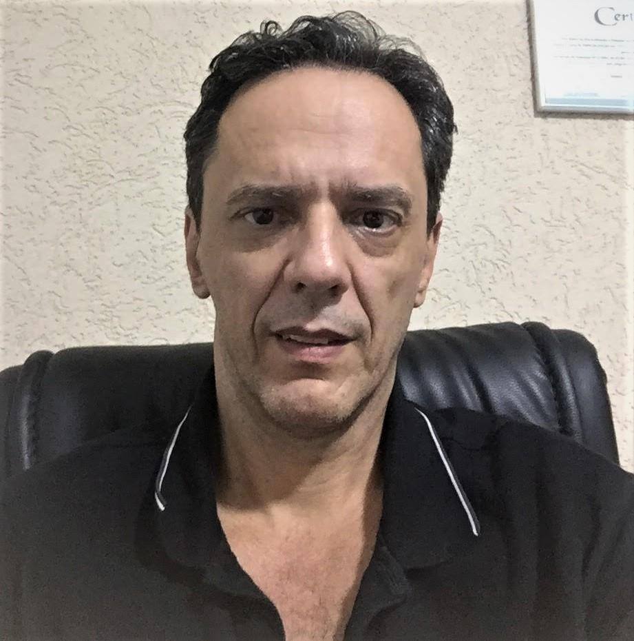 Samuel Gomes é espírita, psicólogo humanista transpessoal e tanatólogo