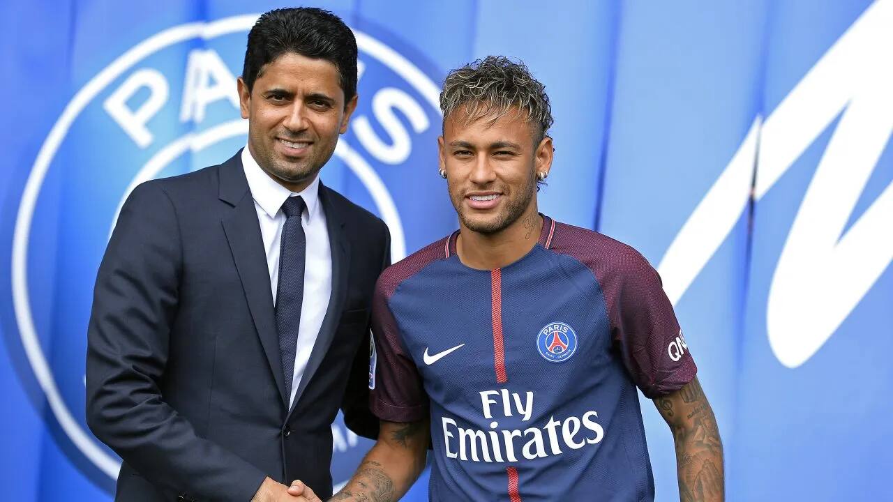 Nasser Al-Khelaifi, presidente do PSG, e Neymar