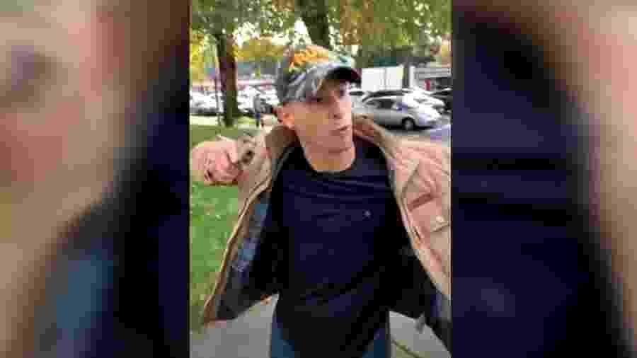 Apoiador de Trump apontou arma para mulheres defensoras de Biden