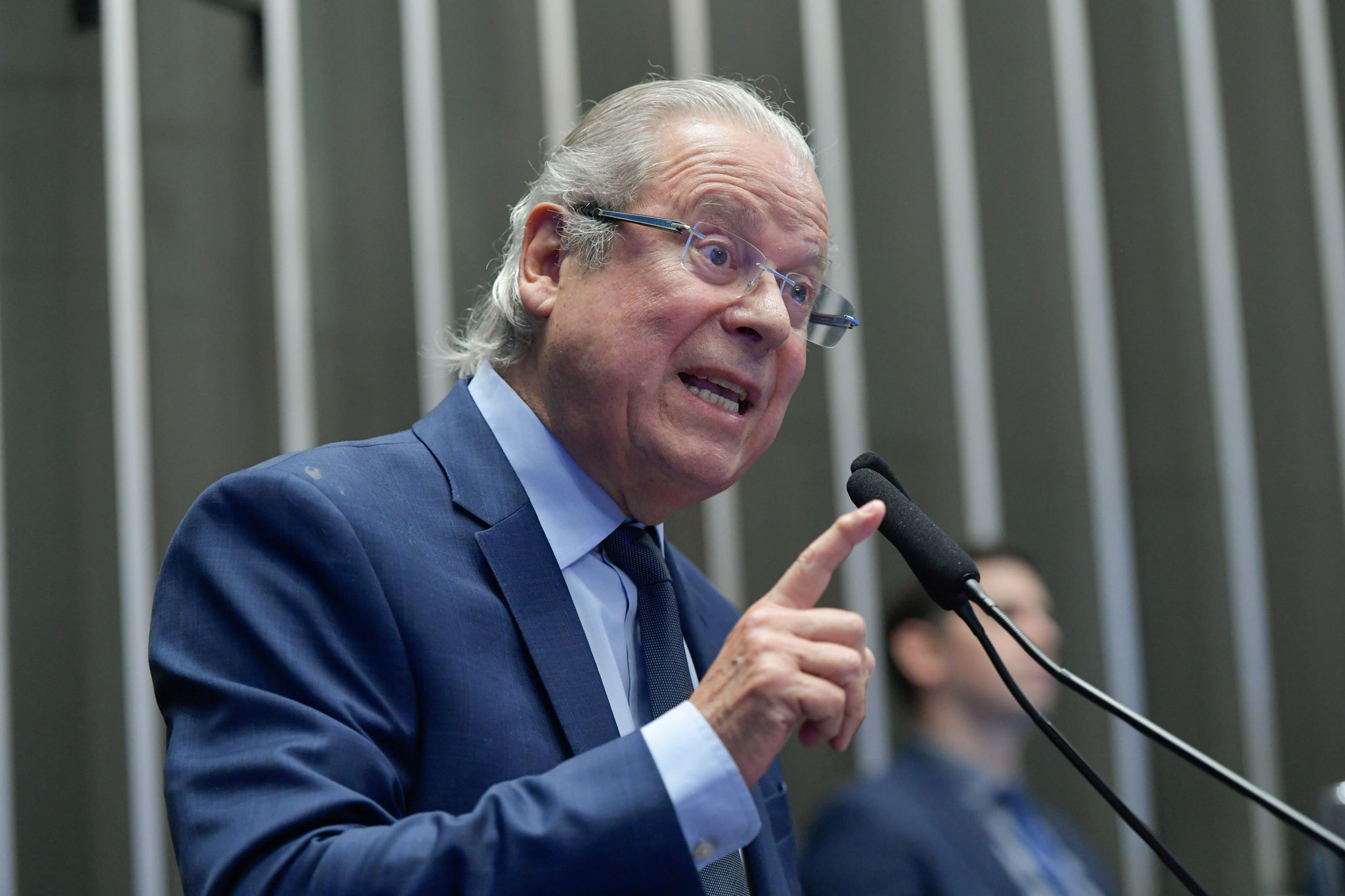 Plenário do Senado Federal durante sessão especial em celebração à Democracia Brasileira.

Em discurso, à tribuna, deputado federal pelo período de 1991 a 2003, José Dirceu.

Foto: Geraldo Magela/Agência Senado