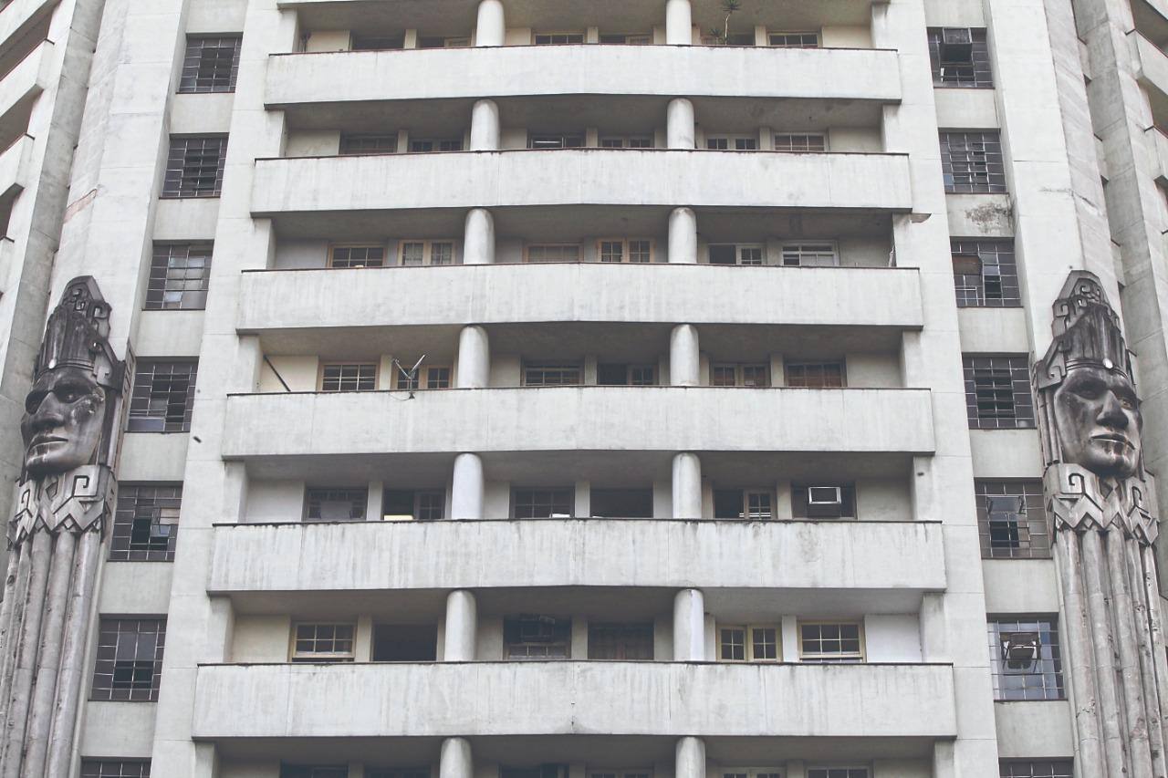 Entre bens da União que irão a leilão em março do ano que vem está um andar do edifício Acaiaca, no centro da capital