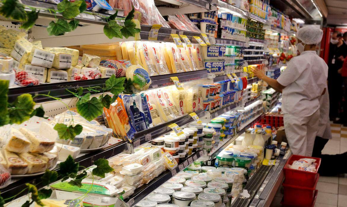 supermercado no rio de janeiro, imagem de 2020
