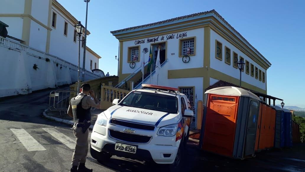 Operação acontece em conjunto com a Polícia Militar