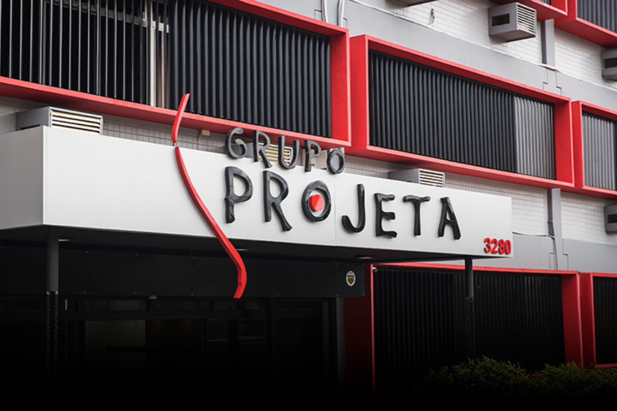 Grupo projeta