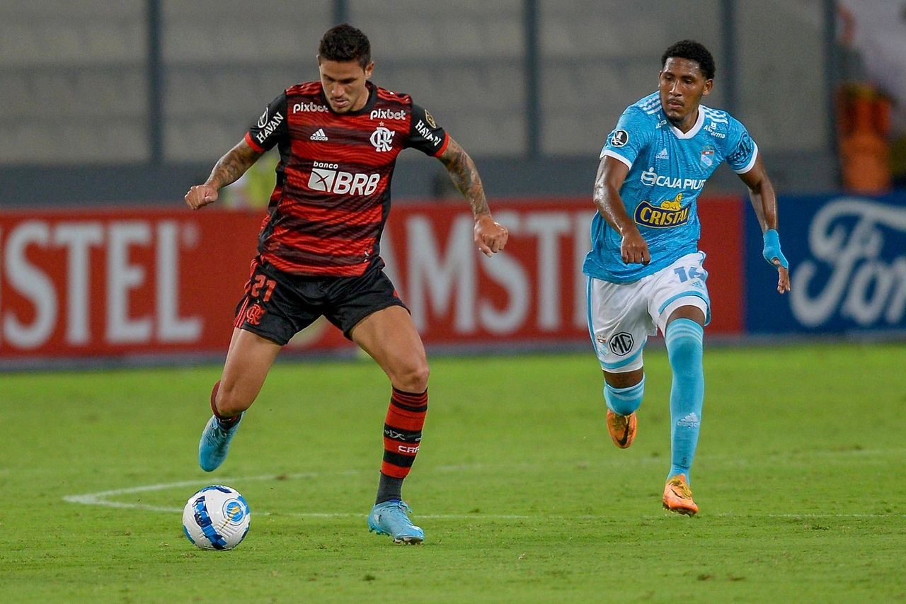 Flamengo venceu em jogo de portões fechados
