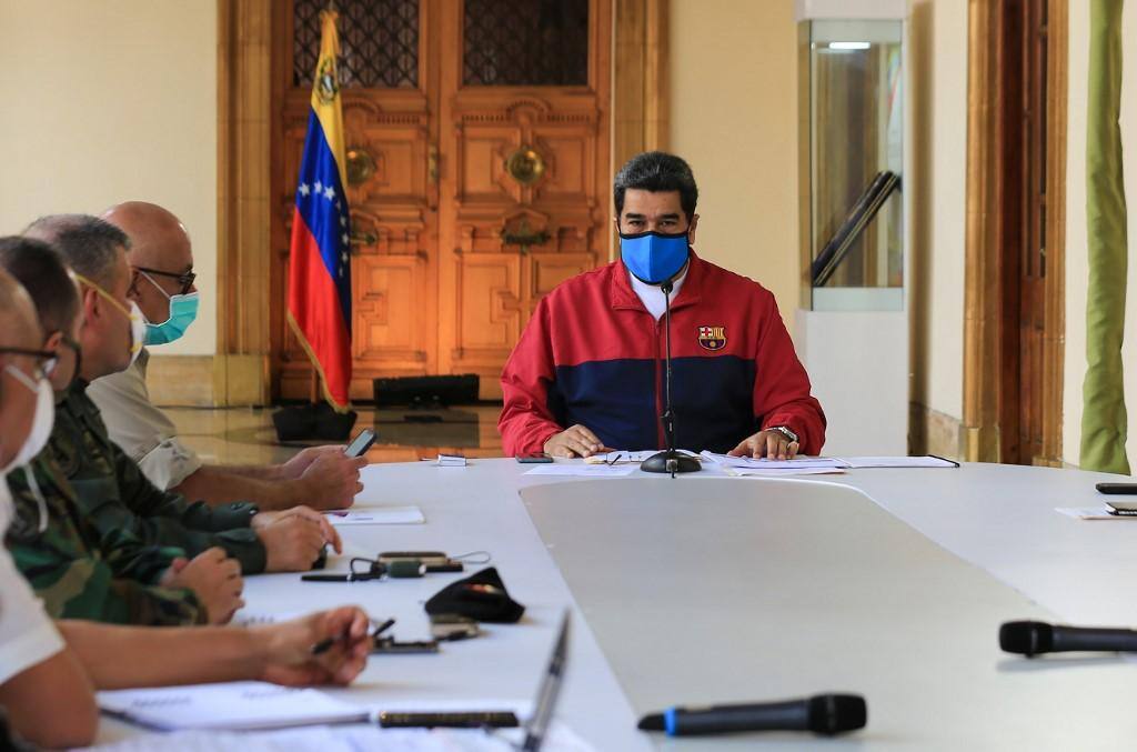 Nicolas Maduro indica tratamento contra coronavírus que não tem qualquer indicação científica