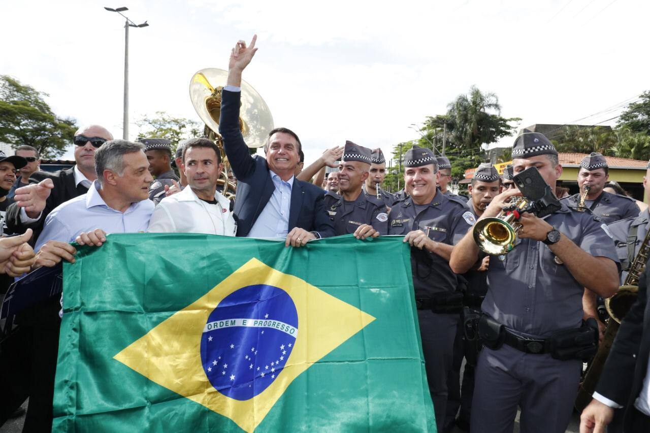 Pagamento do 13º salário do Bolsa Família foi promessa de campanha de Bolsonaro