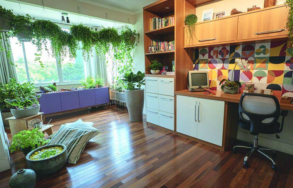 As plantas agregaram vida e aconchego a um dos ambientes que foram trabalhados por Carol Costa no programa “Louca das Plantas”