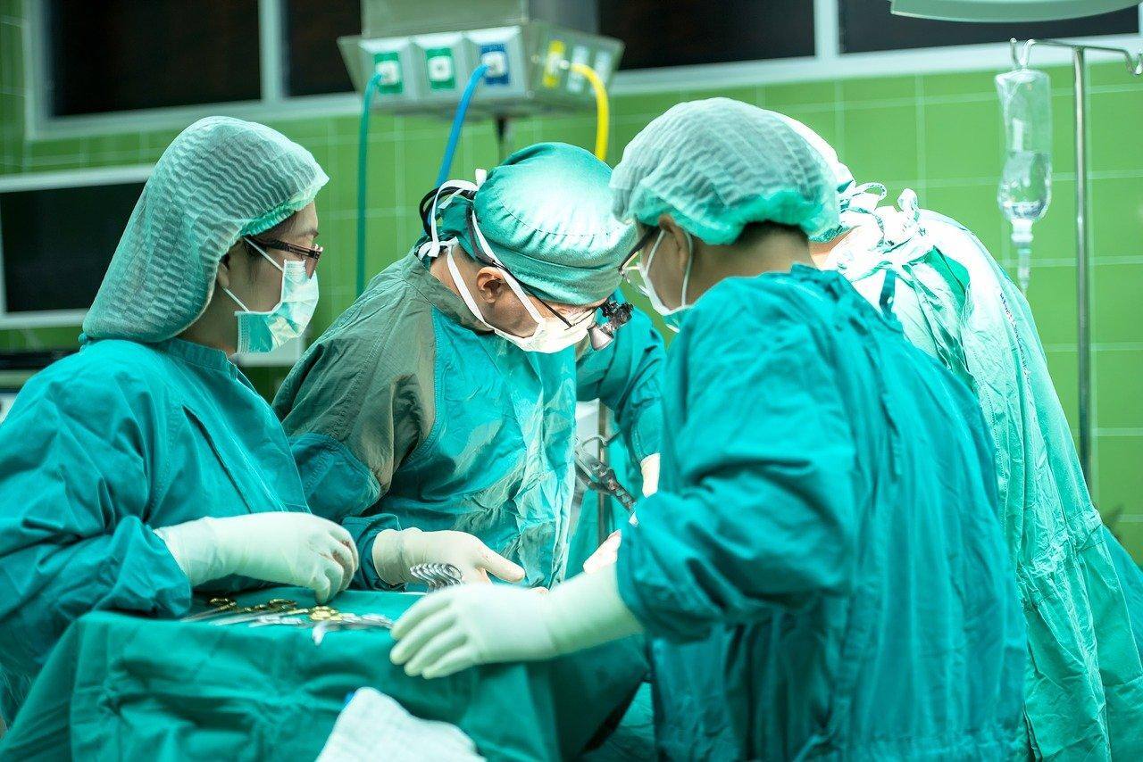 Cirurgia, operação