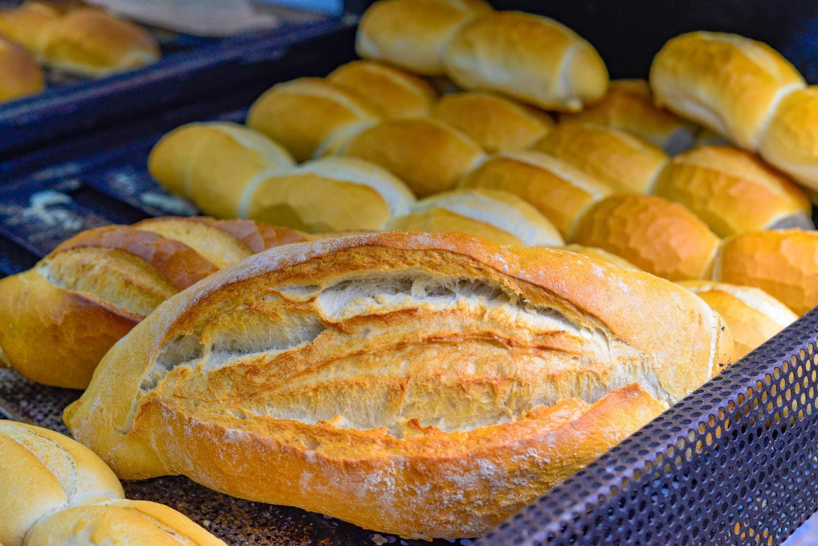 O pão francês teve um aumento de 1.225% em 30 anos 
