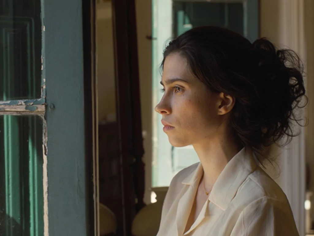 Drama psicológico brasileiro está disponível no Globoplay