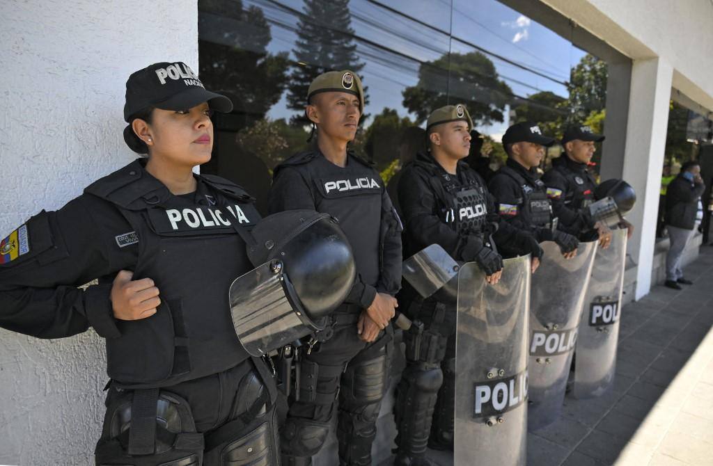 Polícia do Equador - assassinato do candidato à presidência 2023