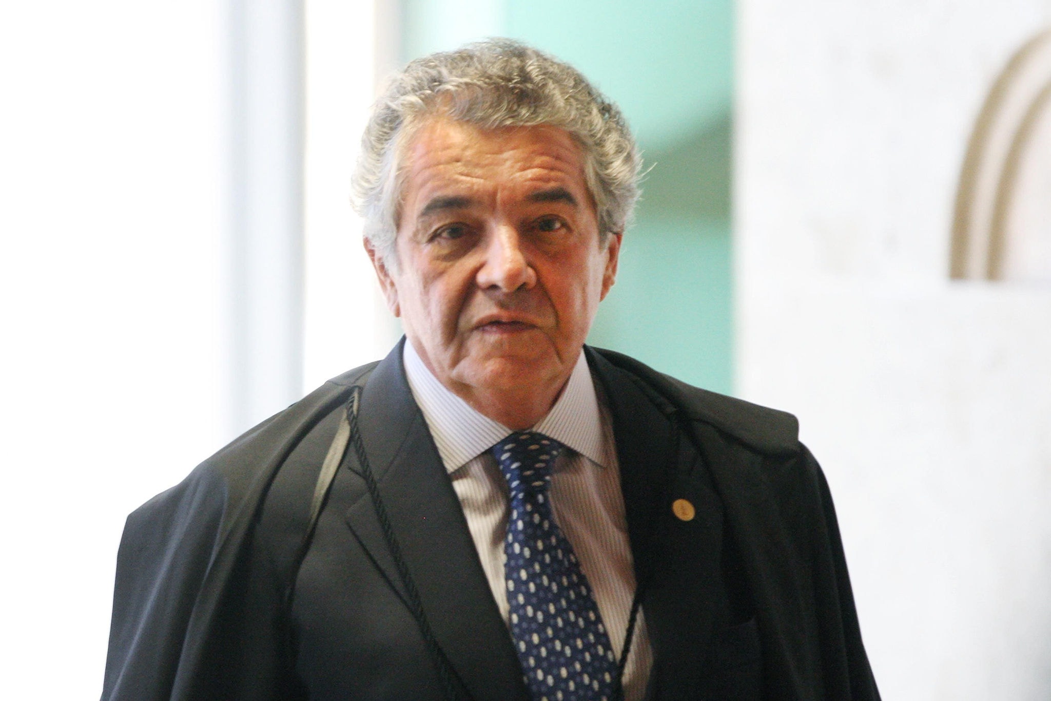 Marco Aurélio Mello é ex-ministro do STF e criticou julgamento do ex-presidente Jair Bolsonaro na Primeira Turma, e não no plenário