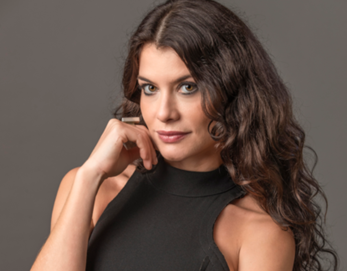 Alinne Moraes volta a uma trama do horário nobre da Globo em setembro