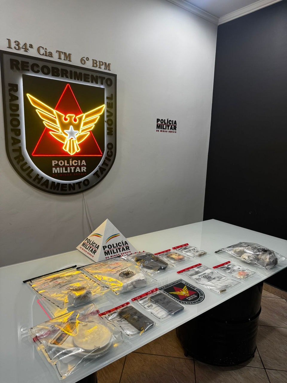 Material apreendido foi encaminha à delegacia de Polícia Civil