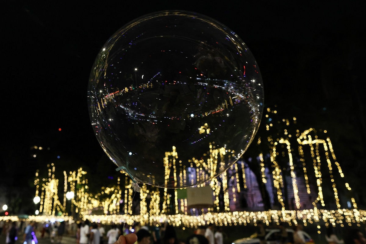 Expectativa era que 30 mil pessoas passassem a virada do ano na praça da Liberdade