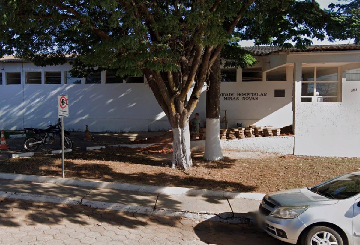 Suspeito tentou fugir do Hospital de Minas Novas após a chegada da PM