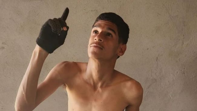 Iran Ferreira também é conhecido por Luva de Pedreiro