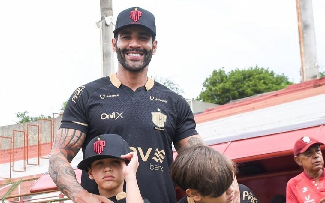 Gusttavo Lima na estreia do Paranavaí na Segundona. Foto: Thamela Quirino/ACP