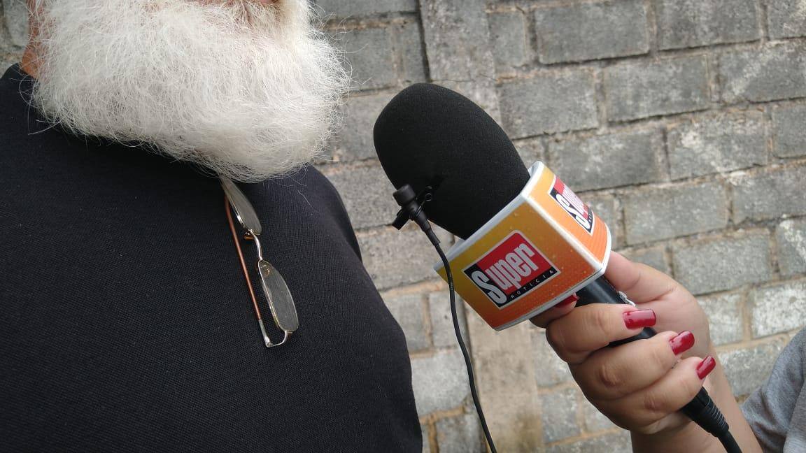 Papai Noel acusado de assédio conversou com a Rádio Super