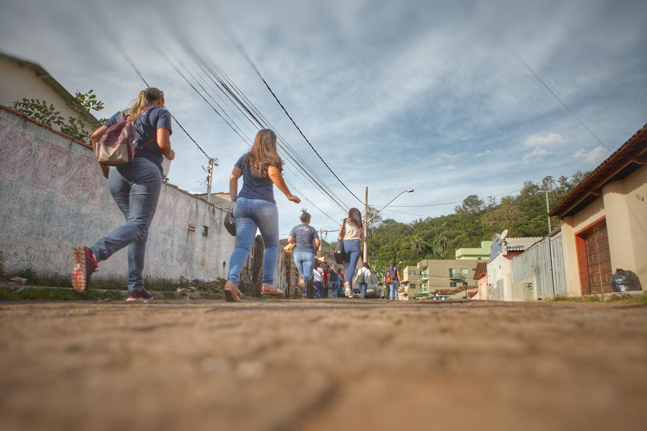Moradores da zona secundária de Barão de Cocais participaram de simulação na tarde desta segunda-feira (25)