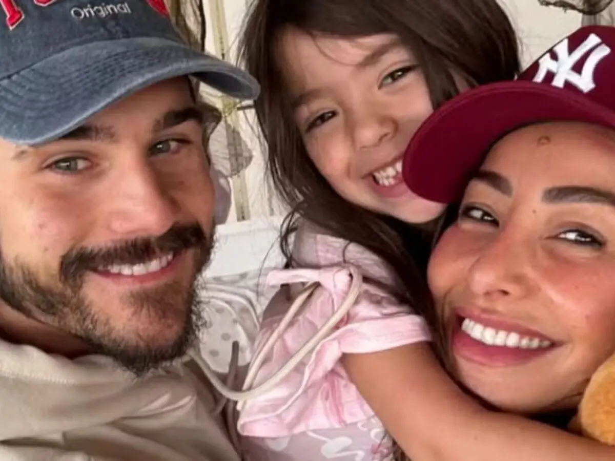 Nicolas Prattes, Zoe Sabrina Sato - Reprodução/ Instagram 