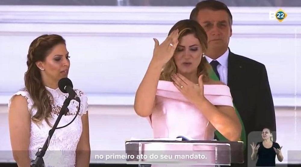Presidente Jair Bolsonaro (PL) e primeira-dama Michelle durante a posse, em 2019