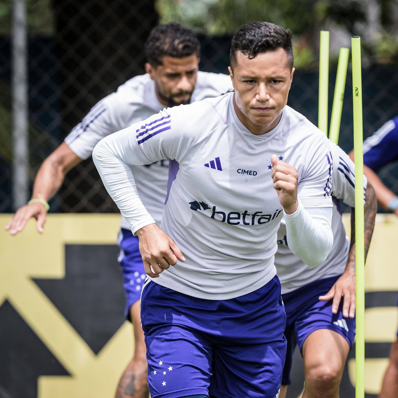 Lateral-esquerdo Marlon marcou contra o Patrocinense e 'promete' mais gols nesta temporada