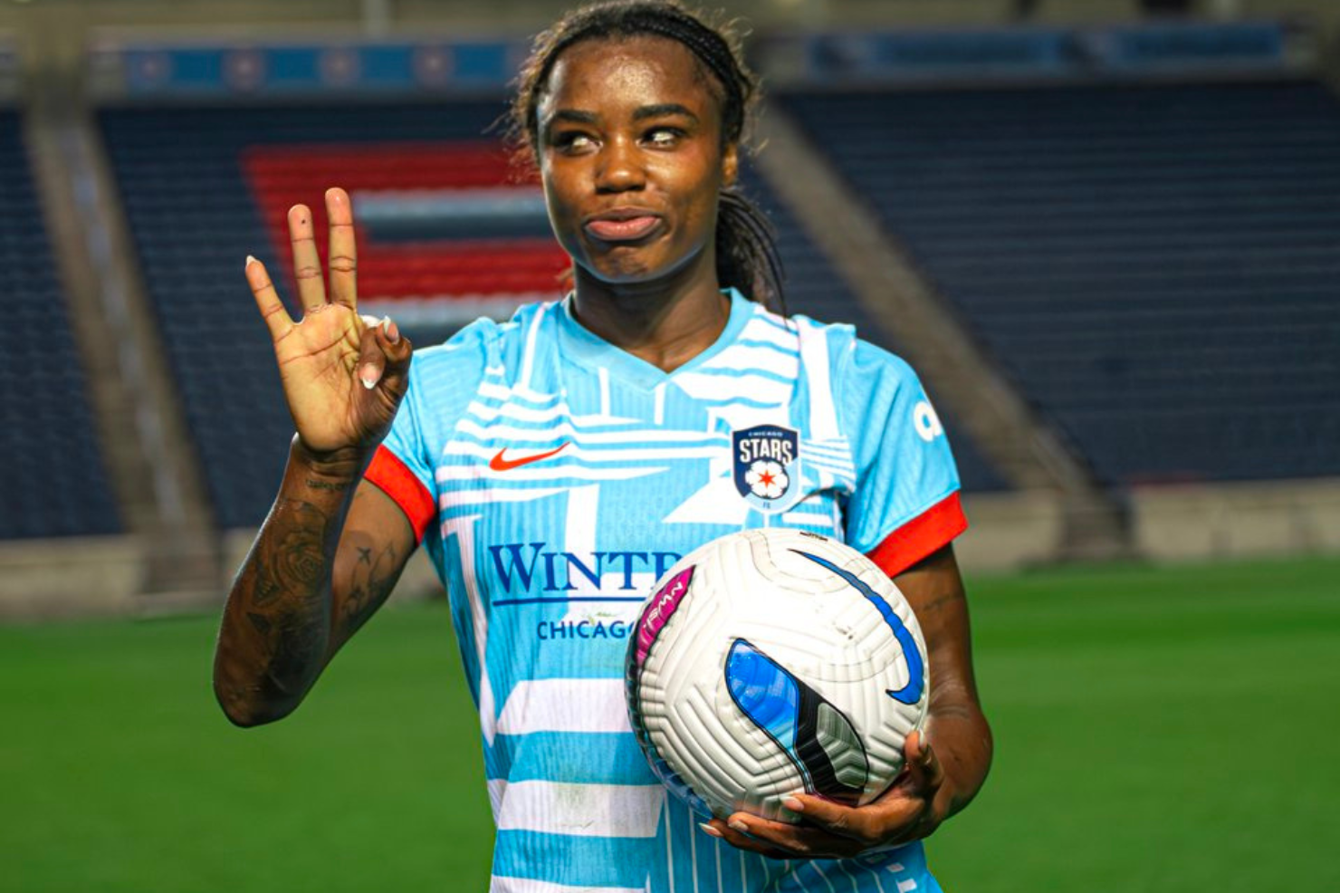 A brasileira Ludmila, do Chicago Stars, anotou três gols em 10 minutos 