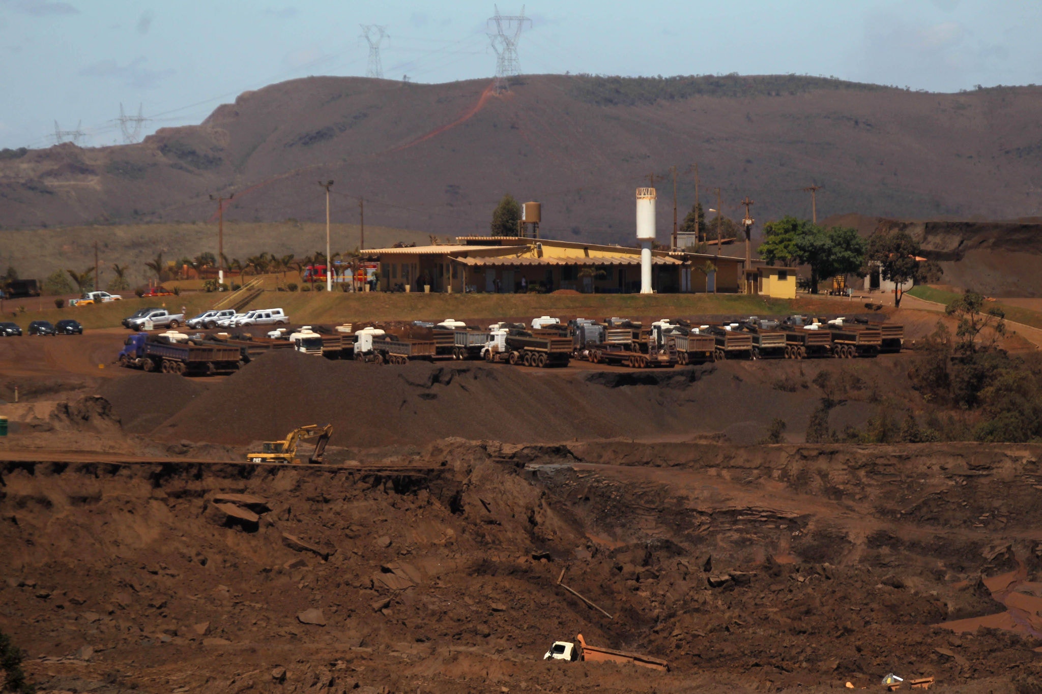 Rompimento_Barragem_Itabirito_Herculano_2014