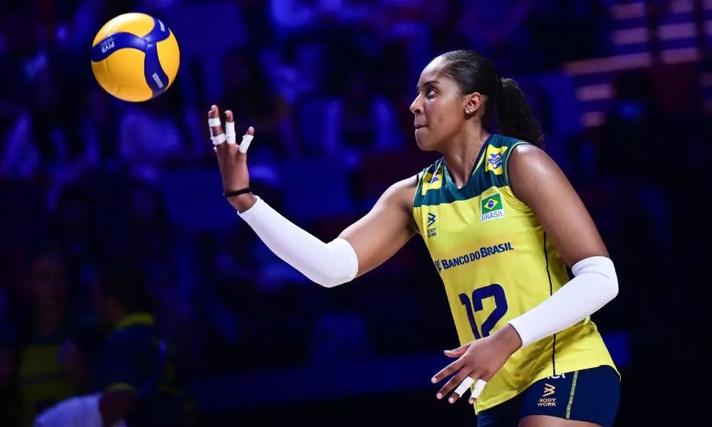 Ana Cristina é dúvida do Brasil para confronto contra a Alemanha na Liga das Nações
