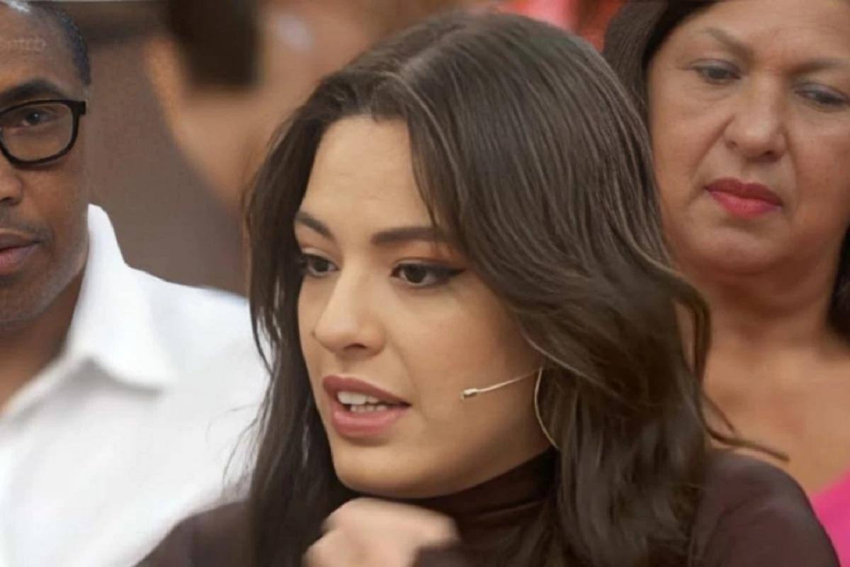 A ex-BBB Beatriz Reis comemorou o seu aniversário 