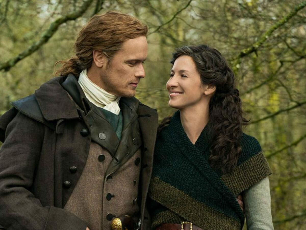 Série derivada de Outlander inicia filmagens e anuncia elenco