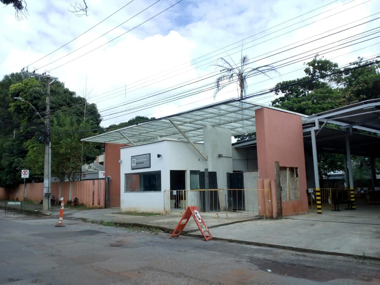 Corpo da vítima foi levado para o IML