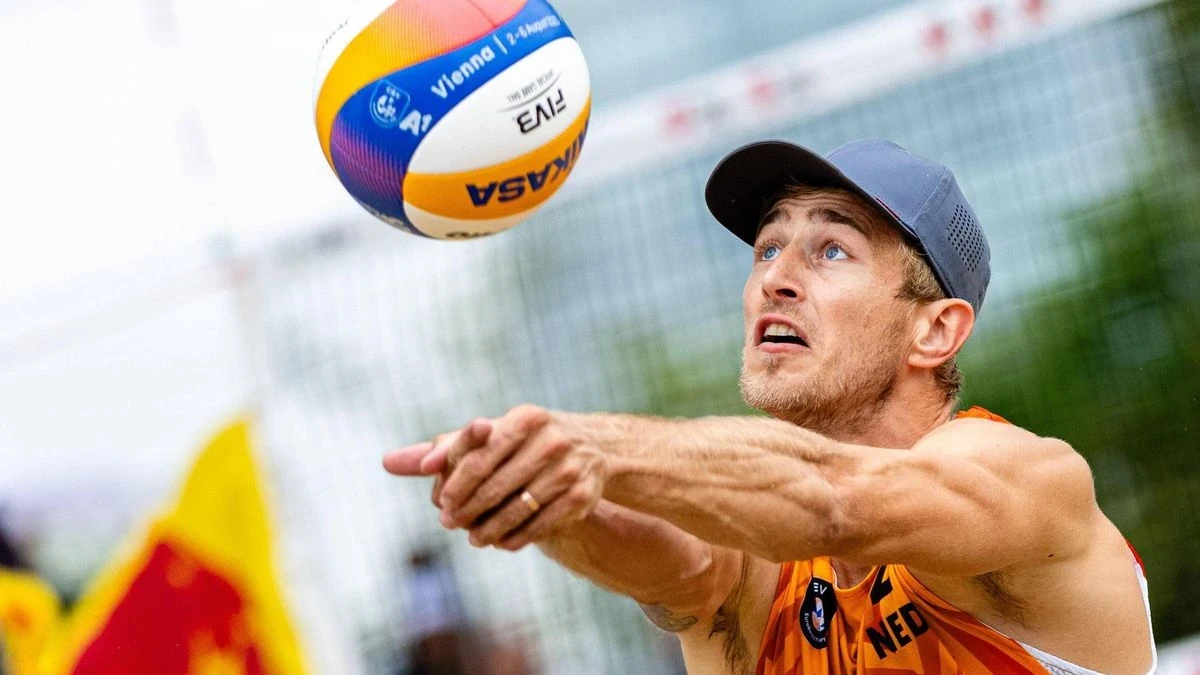 Steven van de Velde atleta de vôlei de praia