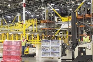 Distribuição. Com estrutura diversificada, Amazon consegue entregar produtos vendidos online em até meia hora, em alguns lugares