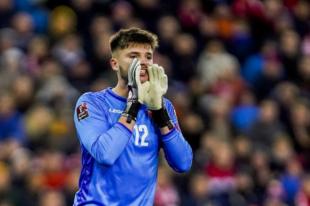 Matija Sarkic, goleiro do Milwall, da Inglaterra, e da seleção de Montenegro, morre aos 26 anos
