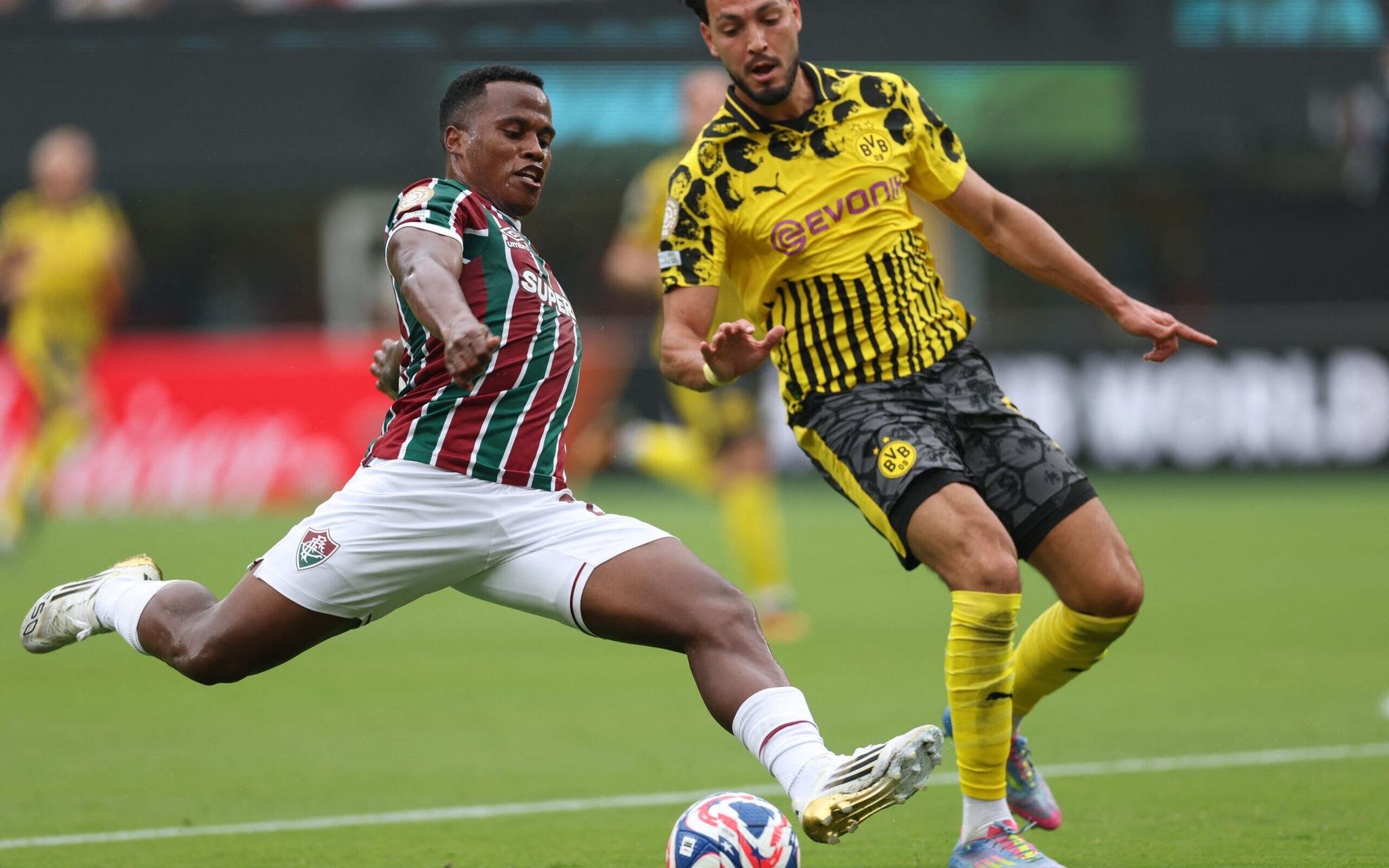Arias em ação contra o Borussia Dortmund pelo Mundial de Clubes de 2025 (Foto: Charly Triballeau/AFP)