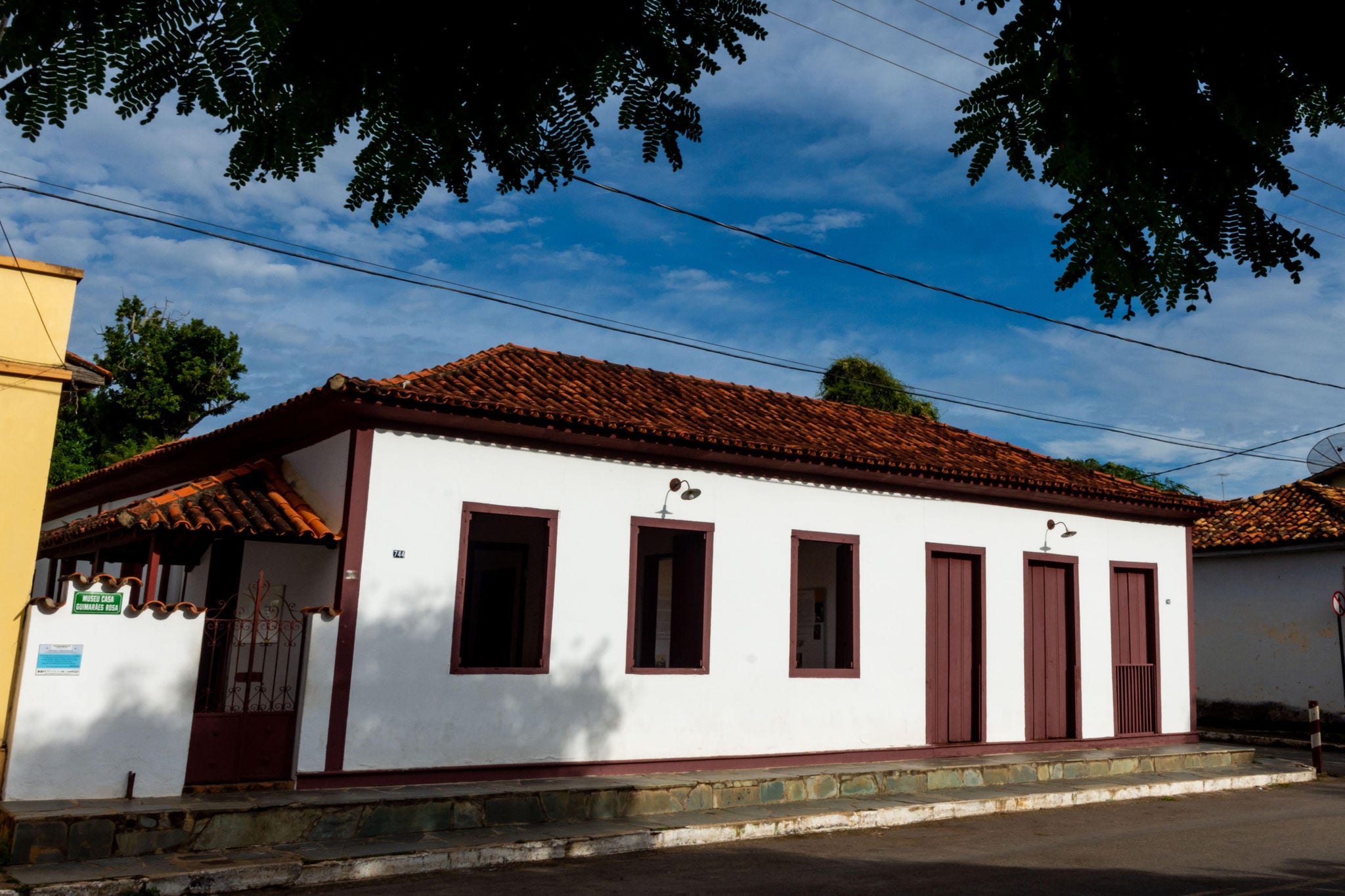 A fachada do Museu Casa Guimarães Rosa, em Cordisburgo