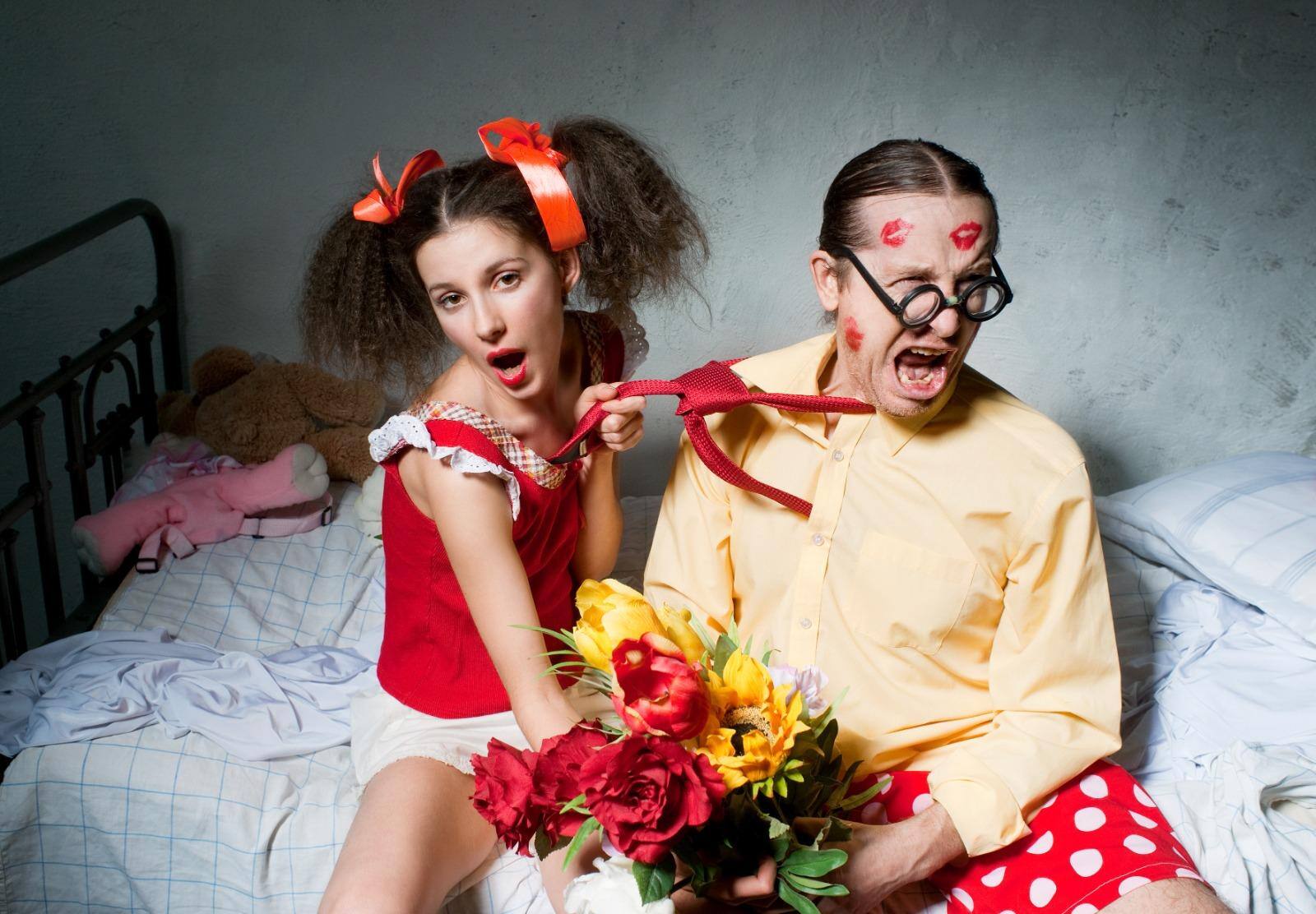 Carnaval sempre foi associado a palavras de conotação sexual, como 'orgia' e 'bacanal', e está ligado a período de liberalidade e excessos