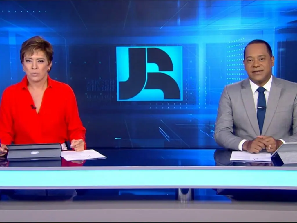 Christina Lemos e Luiz Fara Monteiro no Jornal da Record