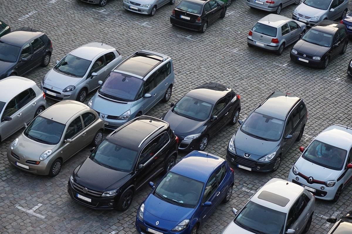 Pagamento da segunda parcela vence nesta segunda (19) para carros com final de placa 1 e 2