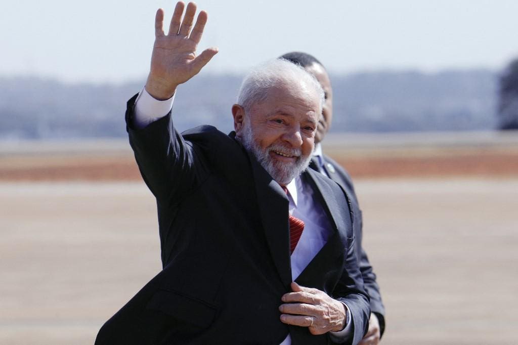 Na terça (25), durante sua live semanal, Lula afirmou que vai fazer cirurgia no quadril em outubro