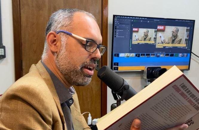 Allan dos Santos está foragido da Justiça brasileira desde 2021, quando Moraes expediu um mandado de prisão no âmbito do inquérito das milícias digitais