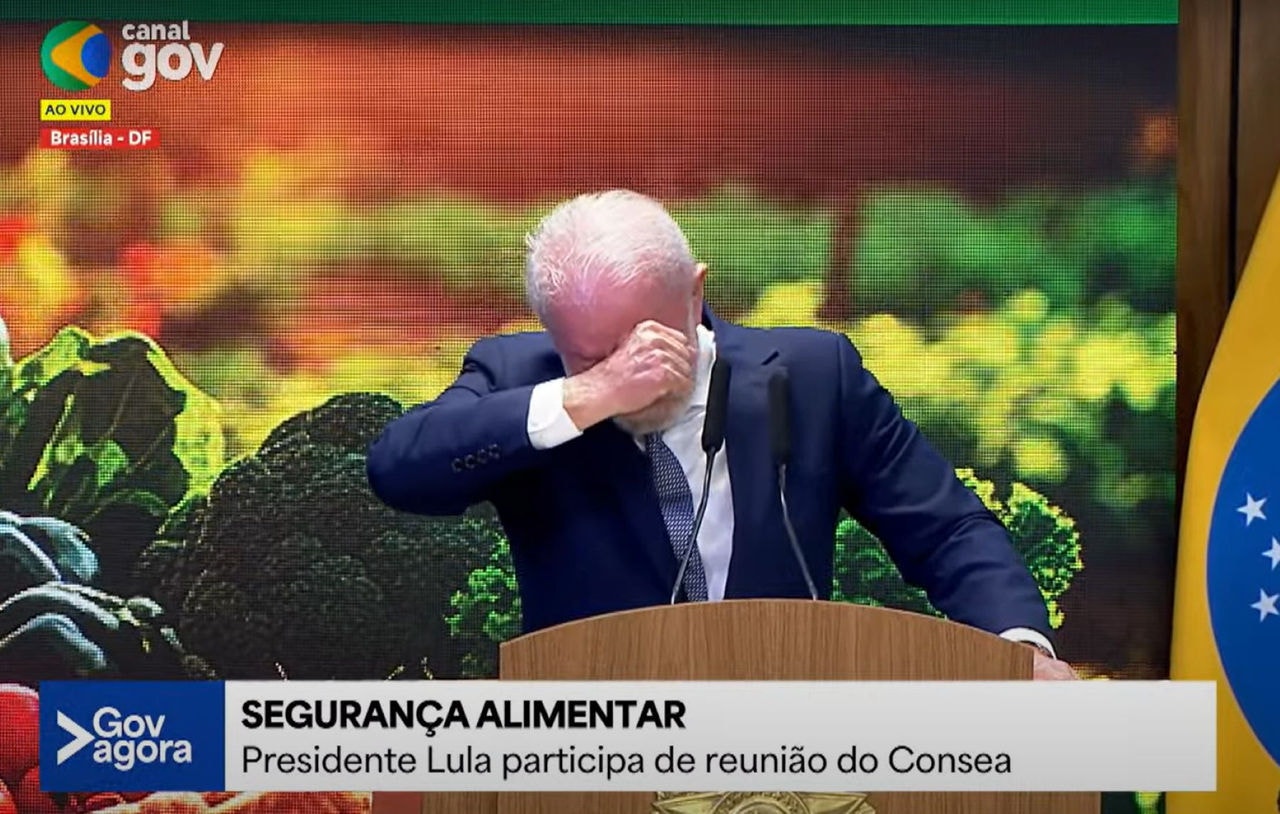 Presidente Lula chora ao relembrar momentos em que passou fome